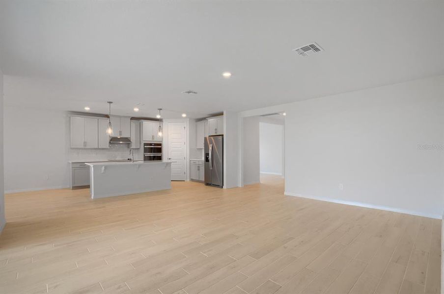 Spacious, unfurnished interior of a new home in , Bartow (Image 25). Spacious, unfurnished interior of a new home in , Bartow (Image 25).