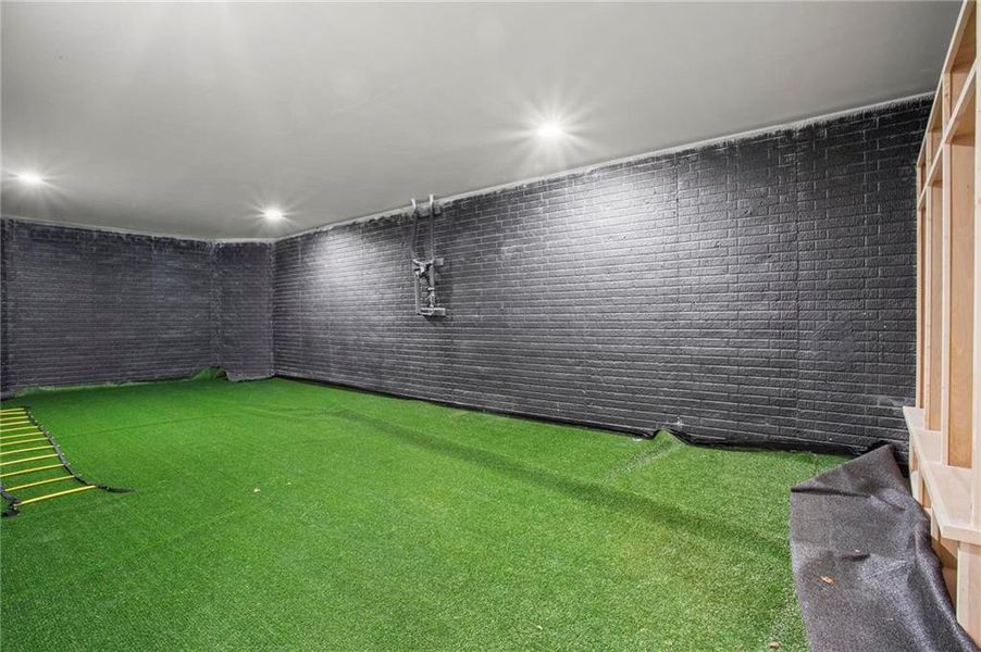 Image 40 of a home in Dorsett Bridge.