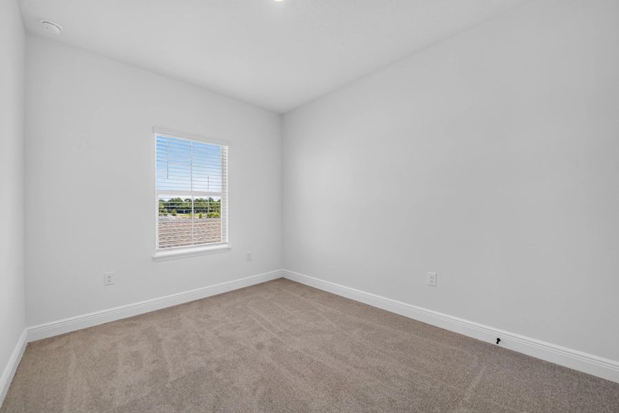 Spacious, unfurnished interior of a new home in Lake Cawood Cove, Windermere (Image 15). Spacious, unfurnished interior of a new home in Lake Cawood Cove, Windermere (Image 15).