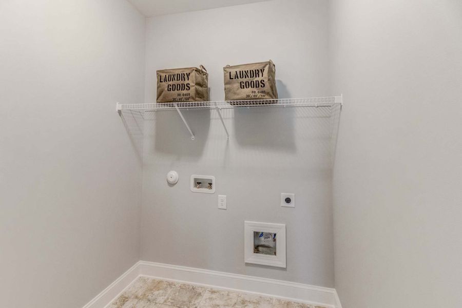Representative furnished interior of a home built from the Rivermist by Caviness & Cates Communities in Maggie Way, Wendell (Image 284).