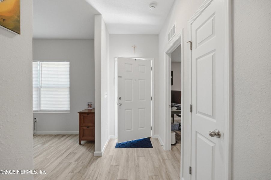 Furnished interior view inside a new home in , Jacksonville (Image 25). Furnished interior view inside a new home in , Jacksonville (Image 25).