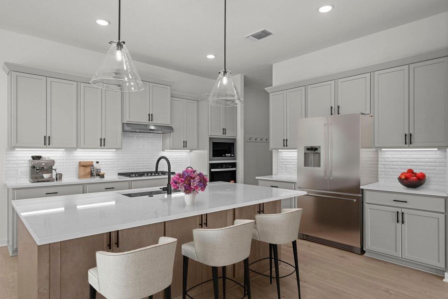 Light & Bright Kitchen - Virtually Staged