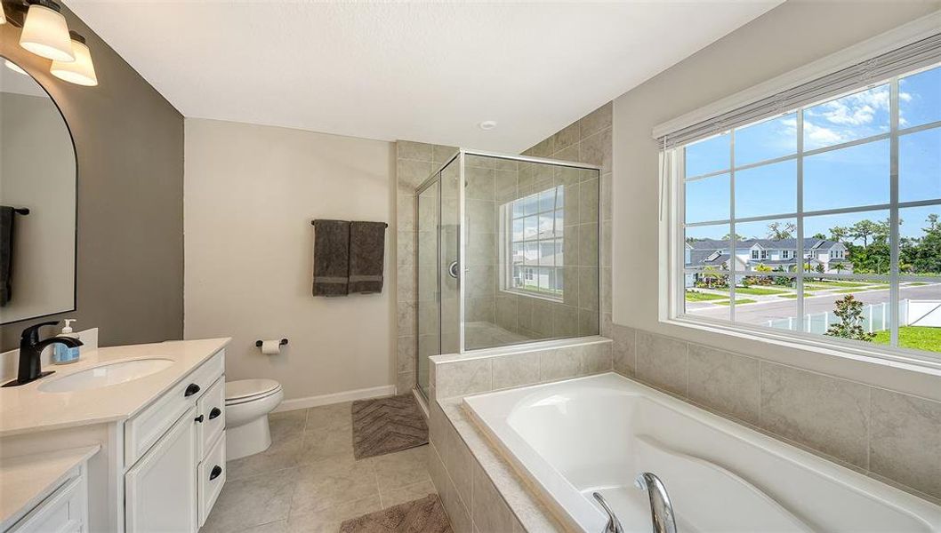 Furnished interior view inside a new home in , Bradenton (Image 42).