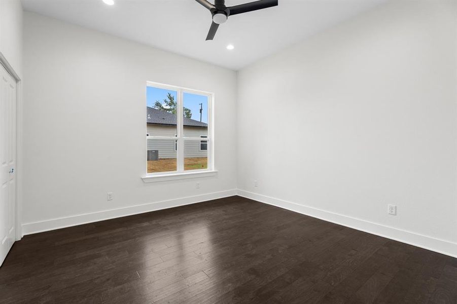 Spacious, unfurnished interior of a new home in , Lindale (Image 20).