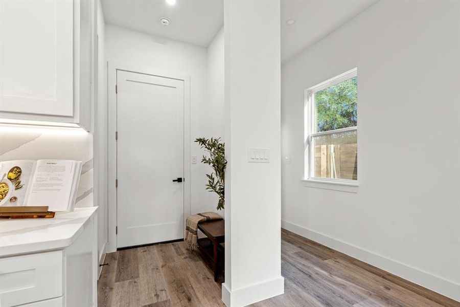 Furnished interior view inside a new home in , Dallas (Image 14).