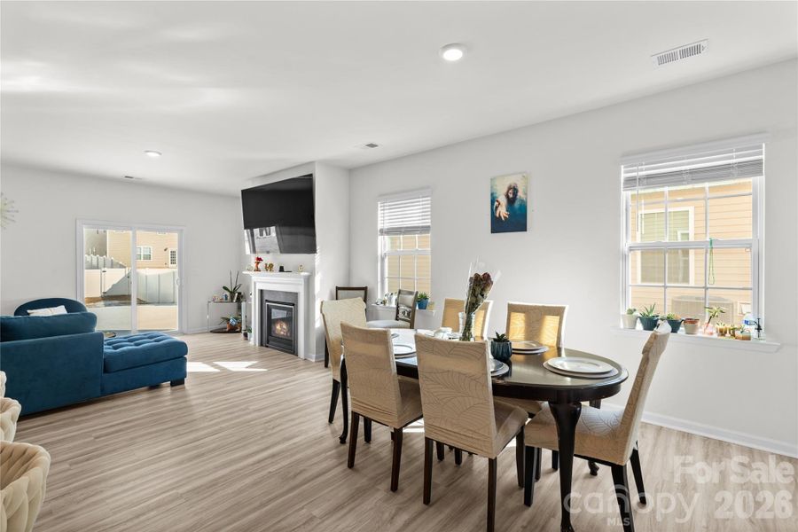 Furnished interior view inside a new home in Wallace Springs, Statesville (Image 5).
