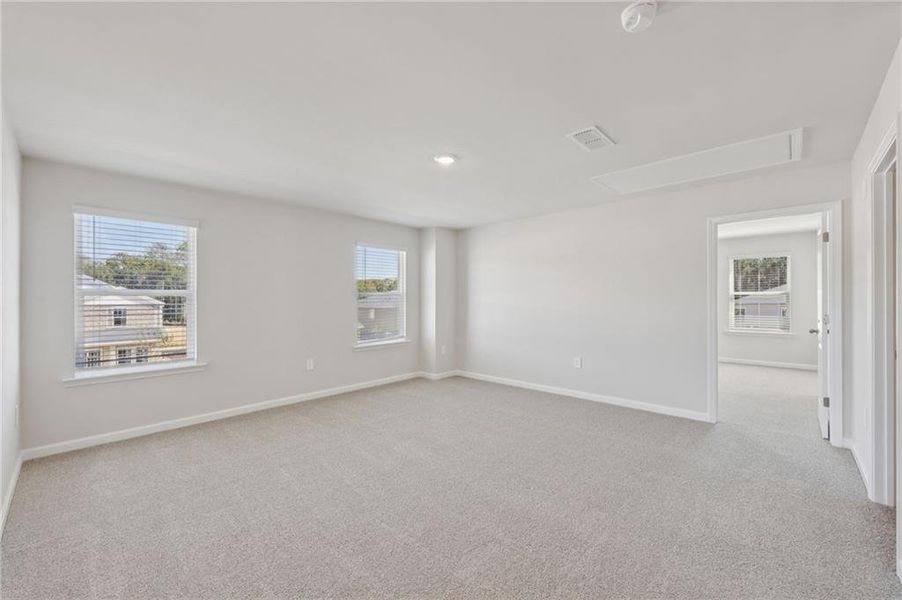 Spacious, unfurnished interior of a new home in Parkside at Grayson, Grayson (Image 29).