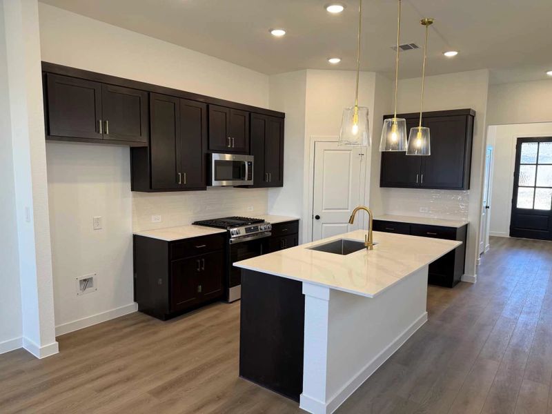 Kitchen Construction Progress featuring the Oxford Collection Kitchen Construction Progress featuring the Oxford Collection