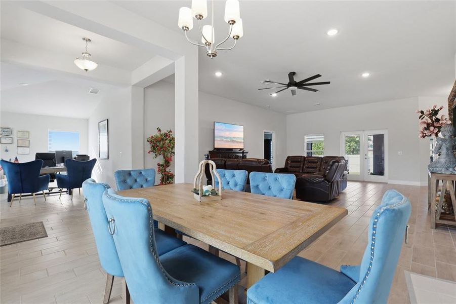 Furnished interior view inside a new home in South Gulf Cove, Port Charlotte (Image 27).