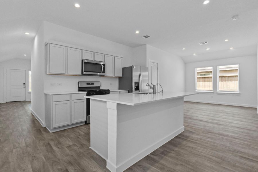 Furnished interior view inside a new home in Presswoods, Splendora (Image 6).