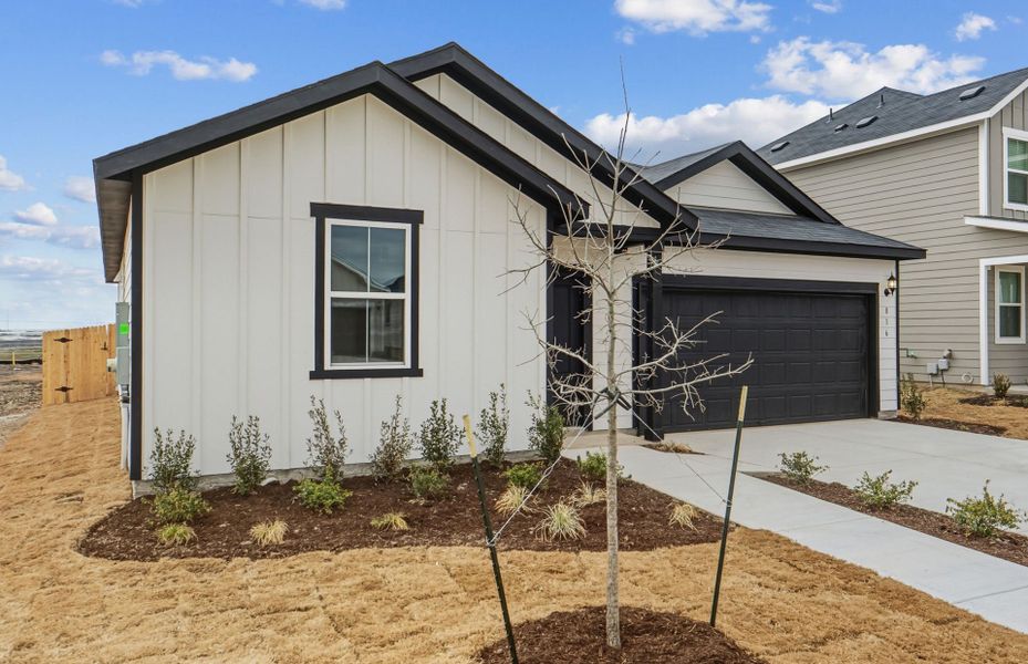 Front exterior of a new home in Alto, San Marcos, TX, highlighting curb appeal (Image 21).