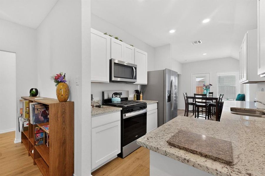 Furnished interior view inside a new home in , Lavon (Image 15). Furnished interior view inside a new home in , Lavon (Image 15).