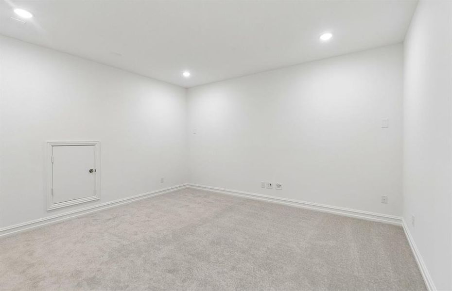 Spacious game room