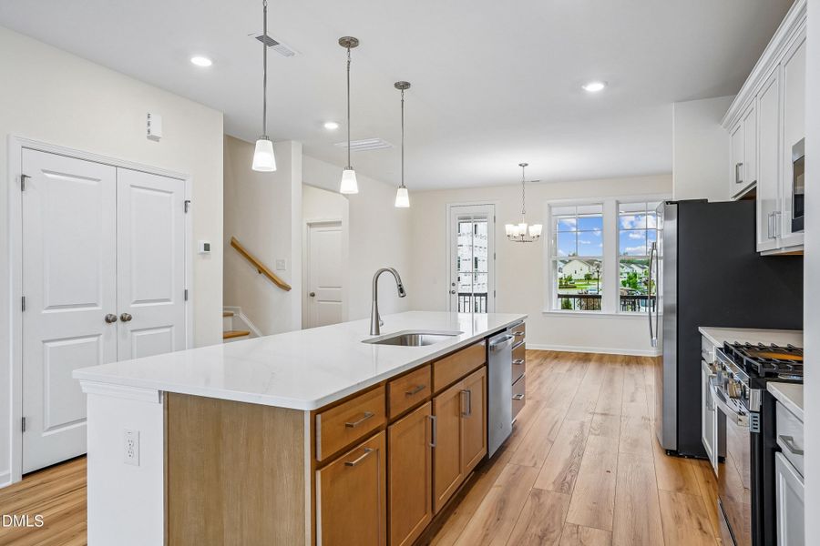 13-Kitchen