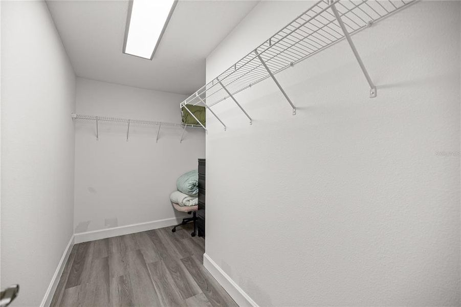 Spacious, unfurnished interior of a new home in , Ocala (Image 17).