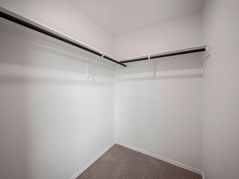 Spacious, unfurnished interior of a new home in Stoney Ridge, Hudson (Image 15).