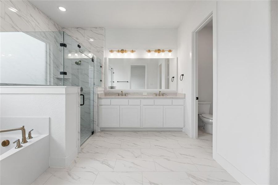 Furnished interior view inside a new home in King Crossing Estates, Van Alstyne (Image 11).