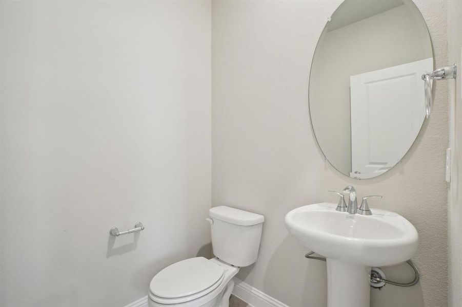 Photo is not of the actual home, but is an inspirational photo of builder’s model home and may depict options, furnishings, and/or decorator features that are not included. Photo is not of the actual home, but is an inspirational photo of builder’s model home and may depict options, furnishings, and/or decorator features that are not included.