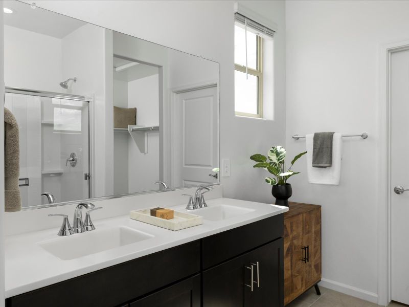 Furnished interior view inside a new home in Summerstone II, Marana (Image 9).