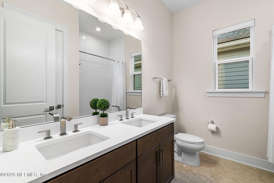 Furnished interior view inside a new home in , Jacksonville (Image 39).