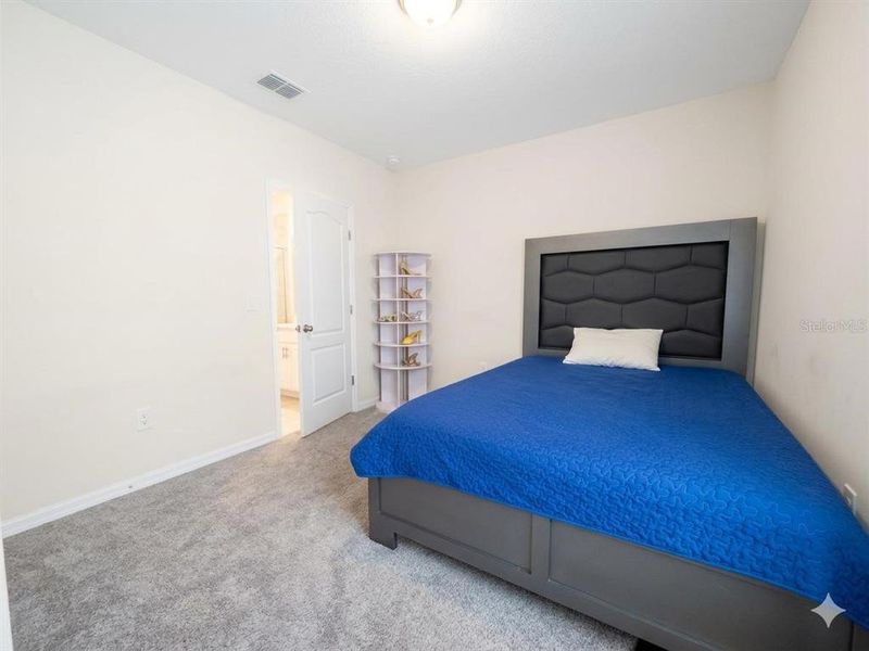 Furnished interior view inside a new home in , Kissimmee (Image 7).