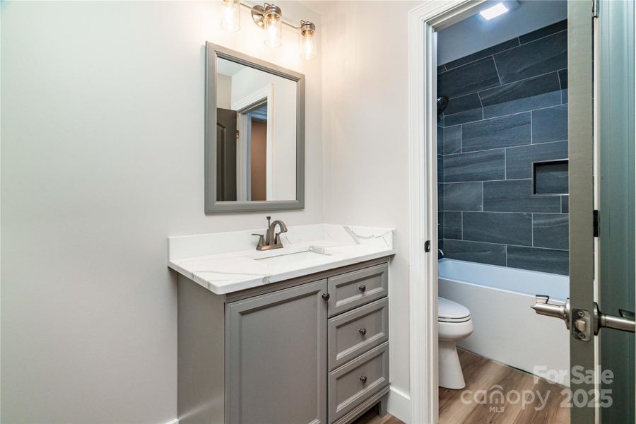 Furnished interior view inside a new home in , Dallas (Image 15). Furnished interior view inside a new home in , Dallas (Image 15).