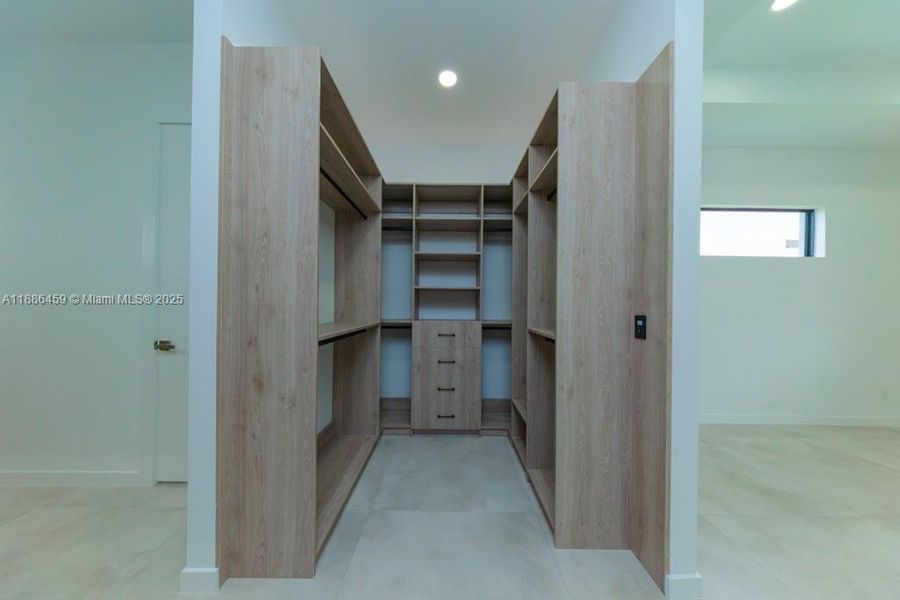 Image 42 of a home in . Image 42 of a home in .