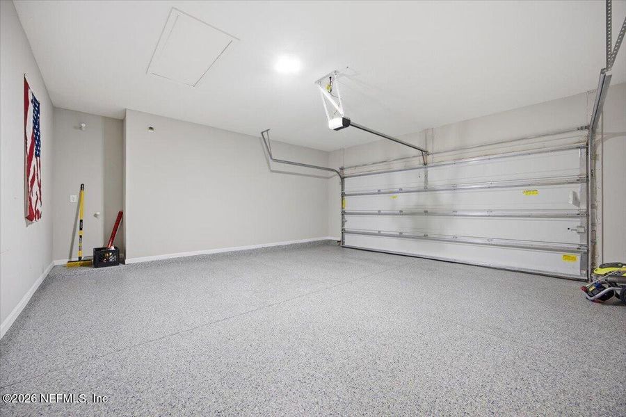 Spacious, unfurnished interior of a new home in Cordova Palms, St. Augustine (Image 20).