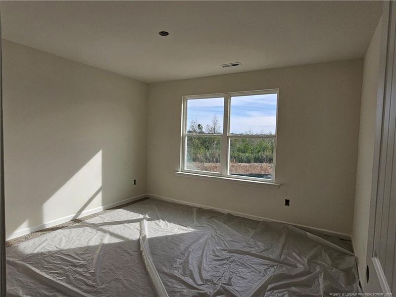 Upstairs front bedroom