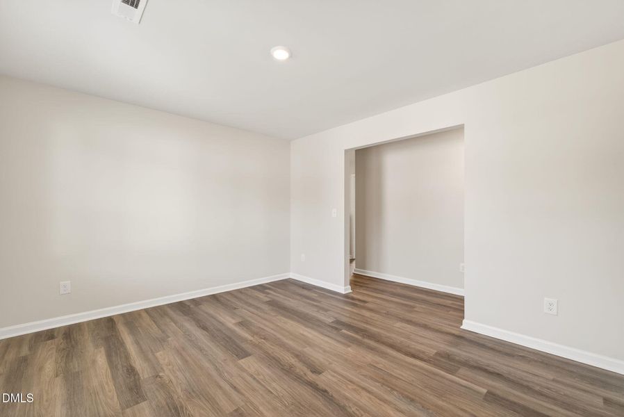 35-web-or-mls-DSC07429 35-web-or-mls-DSC07429