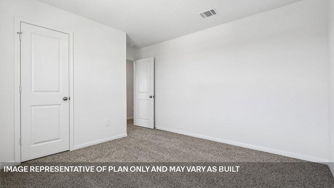 Spacious, unfurnished interior of a new home in Bar W Ranch, Leander (Image 38).