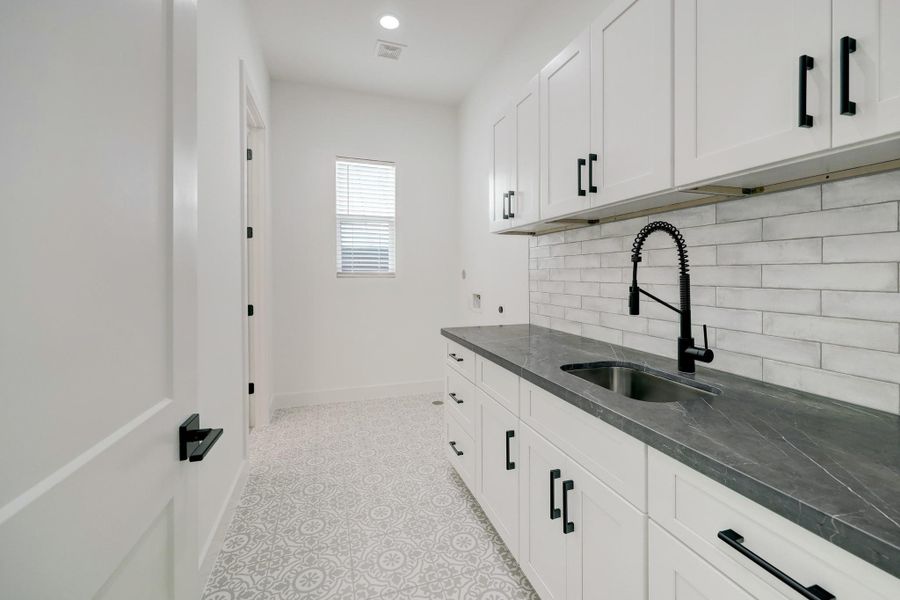 Image 17 of a home in . Image 17 of a home in .