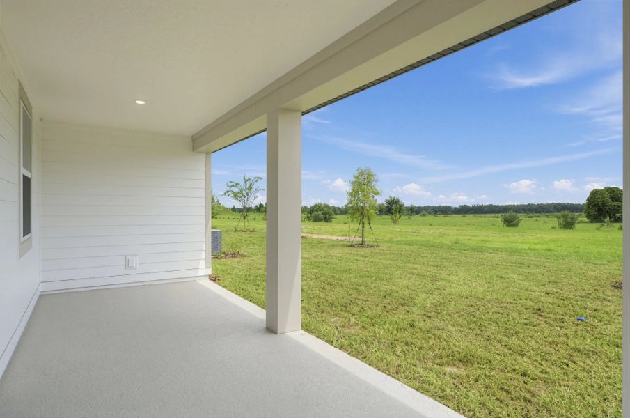 Exterior details and patio area of a home in Trailside, Mount Dora (Image 18). Exterior details and patio area of a home in Trailside, Mount Dora (Image 18).