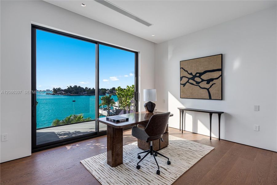 Furnished interior view inside a new home in , Miami Beach (Image 13).