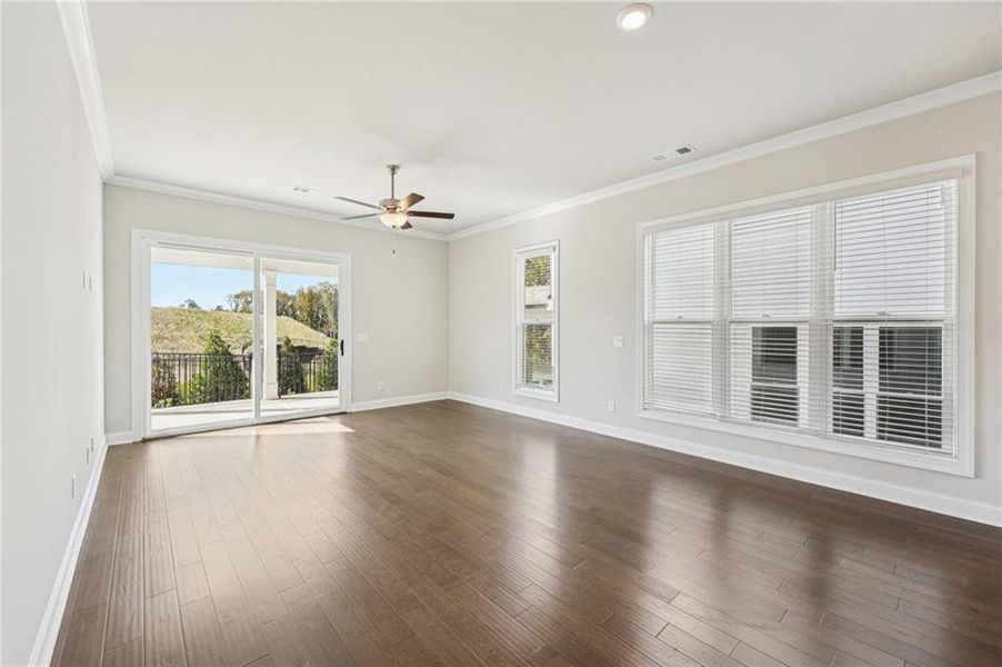 Spacious, unfurnished interior of a new home in Palisades Single Family, Cumming (Image 39).