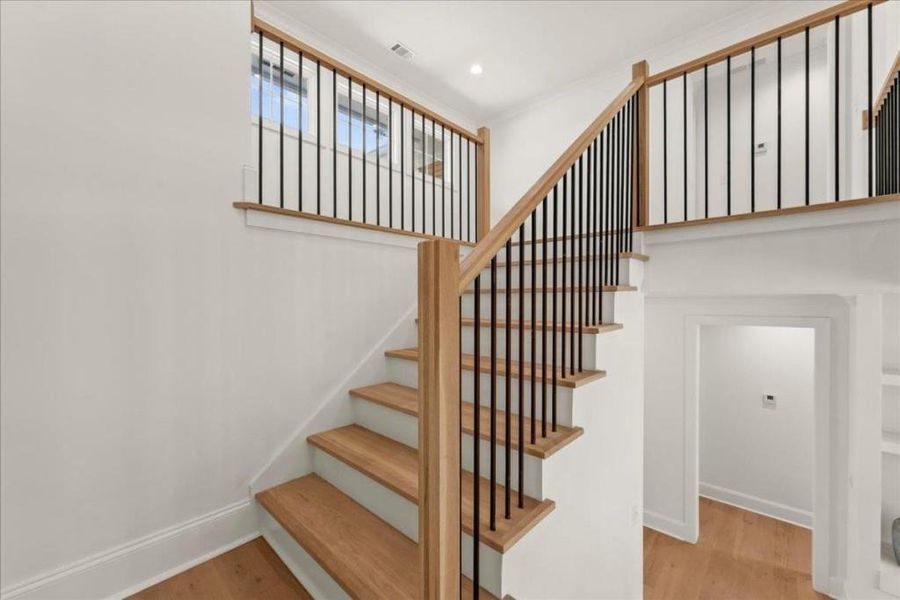 Spacious, unfurnished interior of a new home in , Greensboro (Image 40).