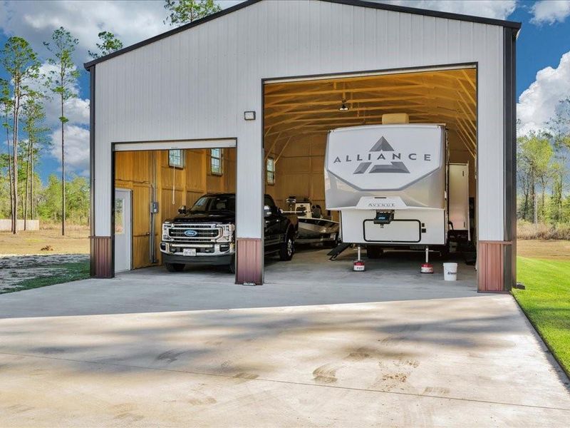 Image 33 of a home in .