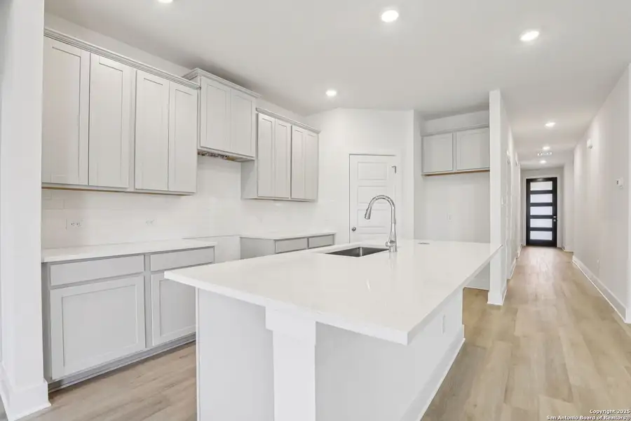Furnished interior view inside a new home in Comanche Ridge, San Antonio (Image 12). Furnished interior view inside a new home in Comanche Ridge, San Antonio (Image 12).