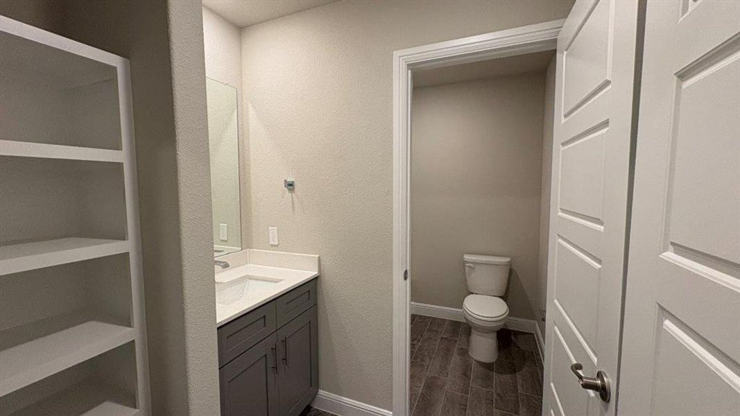 Furnished interior view inside a new home in Sandstone Estates, Granbury (Image 4). Furnished interior view inside a new home in Sandstone Estates, Granbury (Image 4).