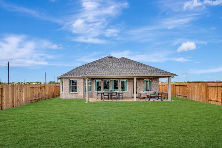 Exterior details and patio area of a home in Sorella, Tomball (Image 2). Exterior details and patio area of a home in Sorella, Tomball (Image 2).