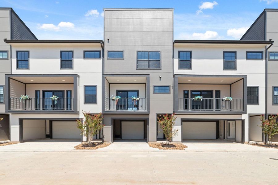 Front exterior of a new home in , Houston, TX, highlighting curb appeal (Image 1). Front exterior of a new home in , Houston, TX, highlighting curb appeal (Image 1).