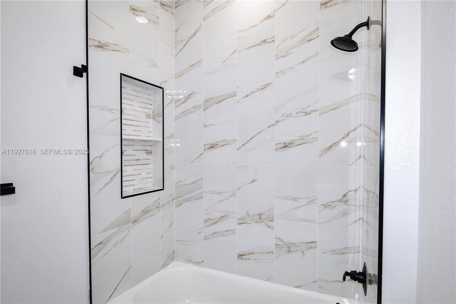 Close-up of interior finishes inside a home in , Avon Park (Image 17). Close-up of interior finishes inside a home in , Avon Park (Image 17).