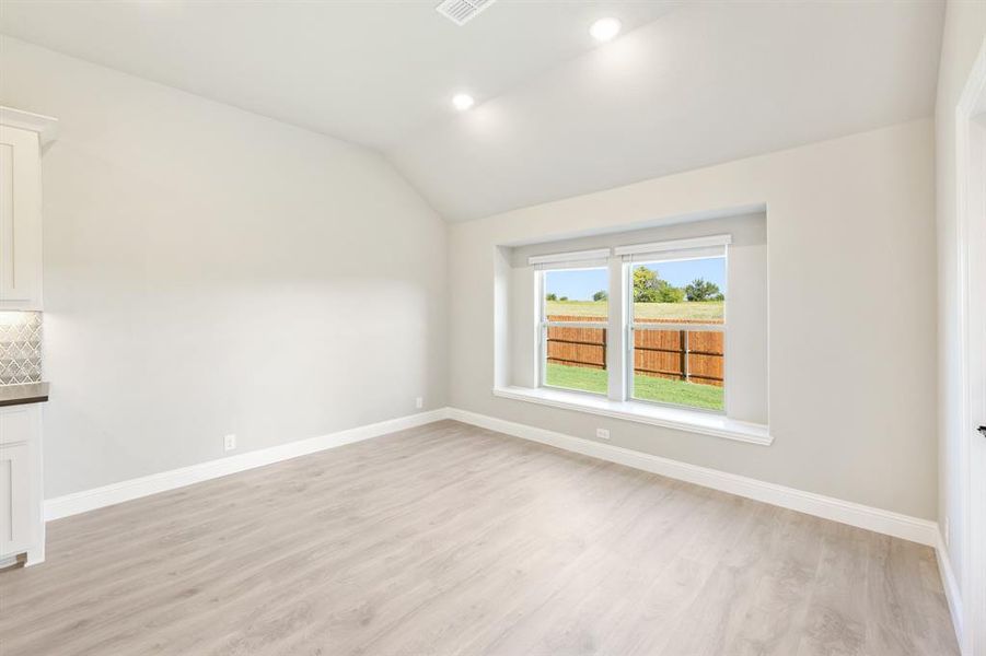 Spacious, unfurnished interior of a new home in The Grove, Midlothian (Image 21).