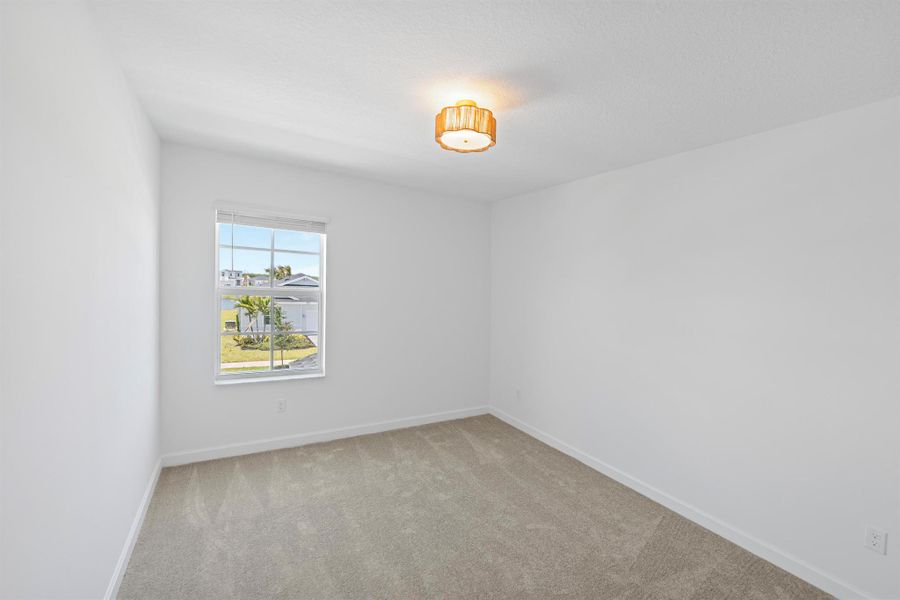Spacious, unfurnished interior of a new home in , Fort Pierce (Image 19).