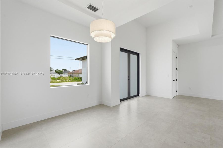 Spacious, unfurnished interior of a new home in , Cape Coral (Image 30). Spacious, unfurnished interior of a new home in , Cape Coral (Image 30).