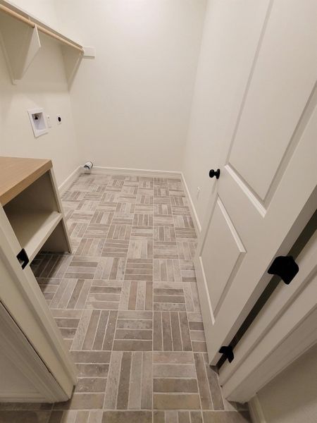 Spacious, unfurnished interior of a new home in , Orange (Image 18).