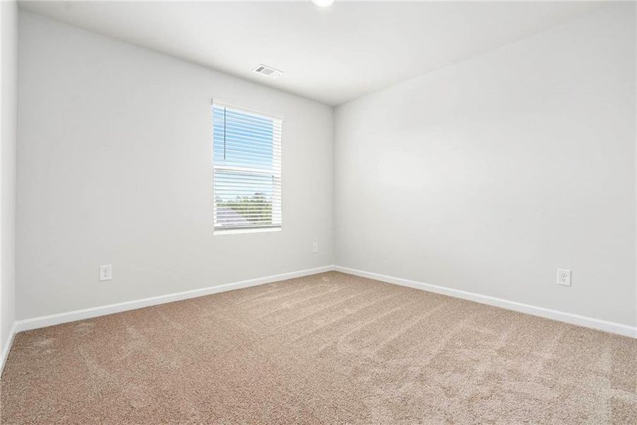 Spacious, unfurnished interior of a new home in Jones Crossing, Hogansville (Image 15).