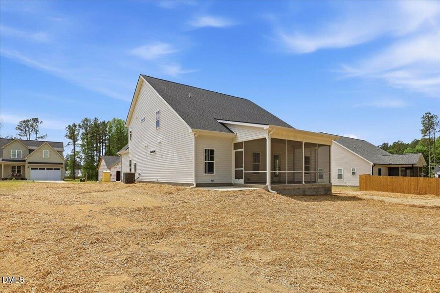 06-36 Birchtop Cir-6