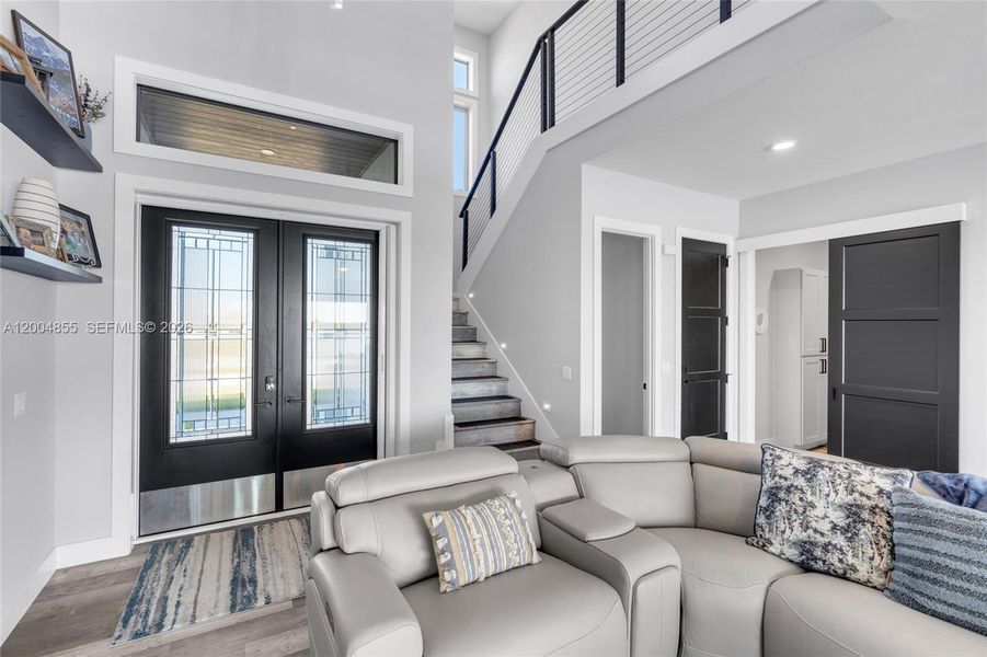 Furnished interior view inside a new home in , Cape Coral (Image 12).