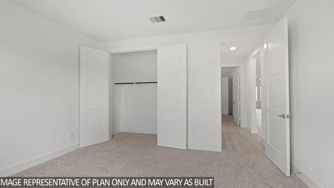 Spacious, unfurnished interior of a new home in River Ranch Estates, Dayton (Image 17).